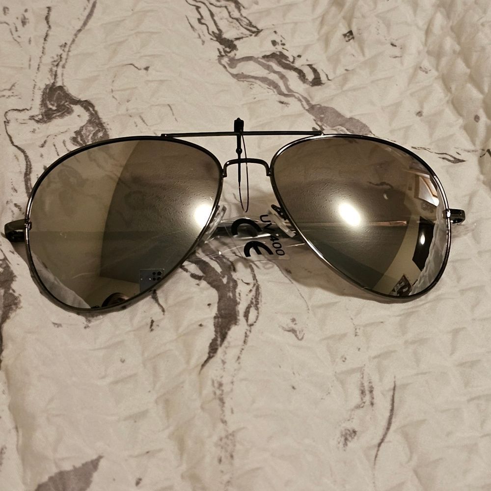 Aviator sunglasses